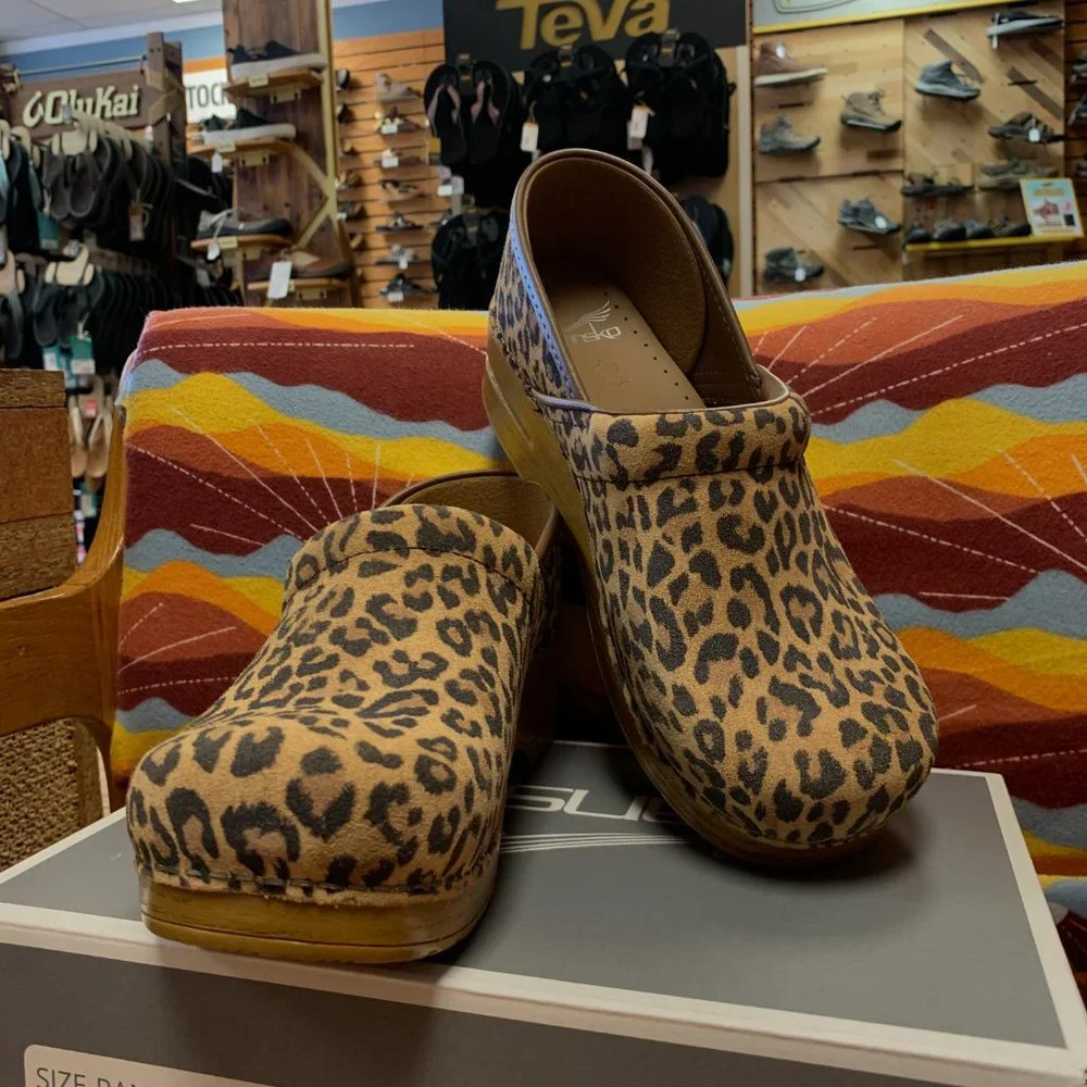 Dansko Professional Leopard - Picture 2 of 3